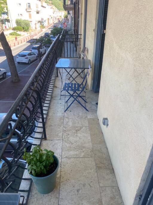 Jolie Appartement En Plein Centre Du Village Les Arcs-sur-Argens Εξωτερικό φωτογραφία